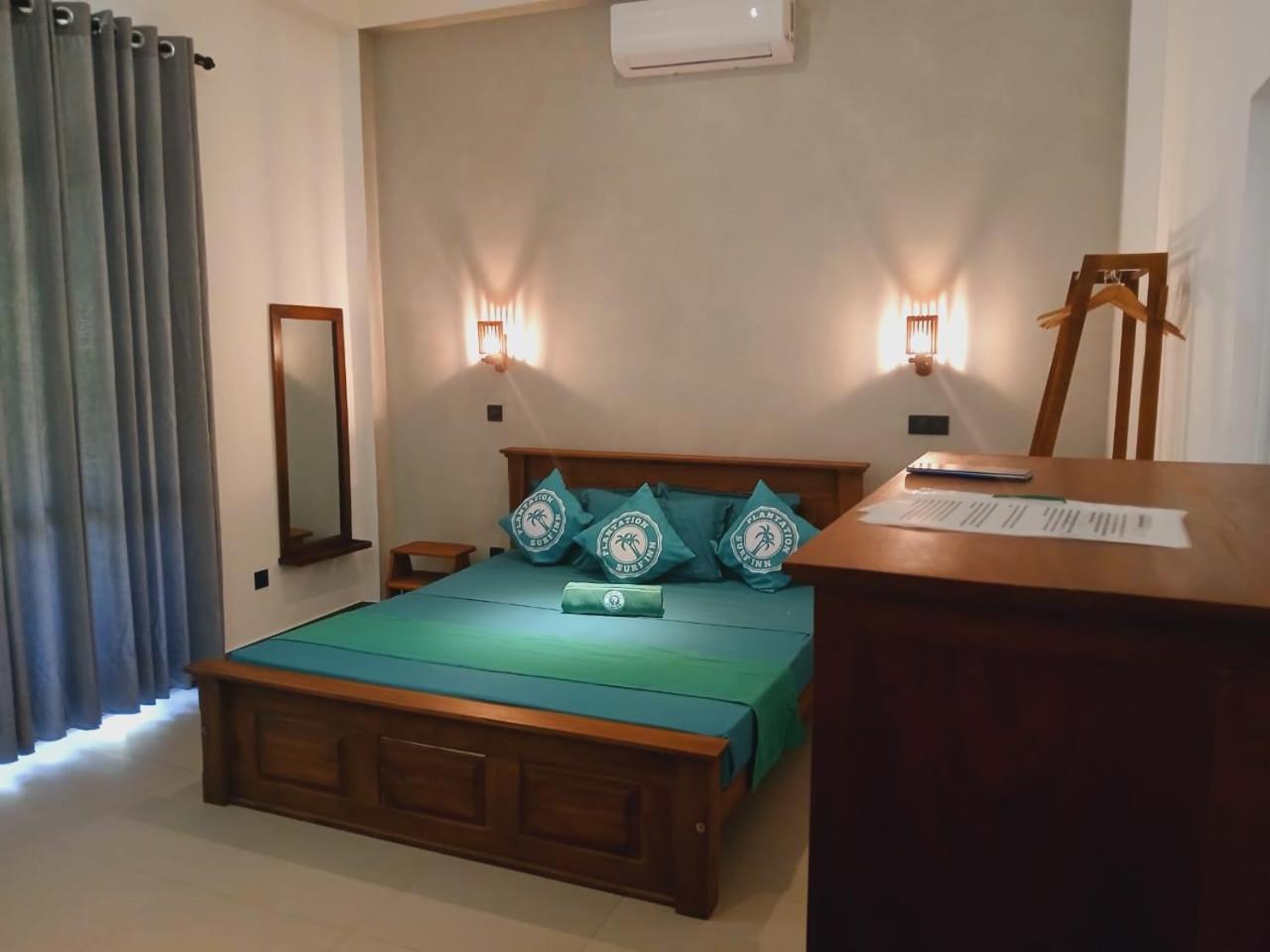 Plantation Surf Inn & Restaurant - มิดิกามาอีสต์ ห้อง รูปภาพ